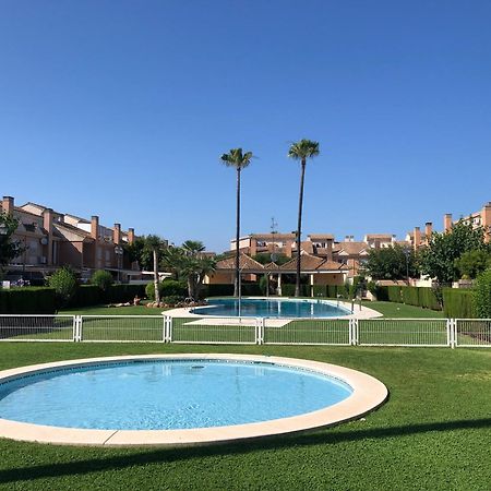 Adosado Para Familias Al Lado De La Playa, Con Piscina Castellon de la Plana Exterior photo